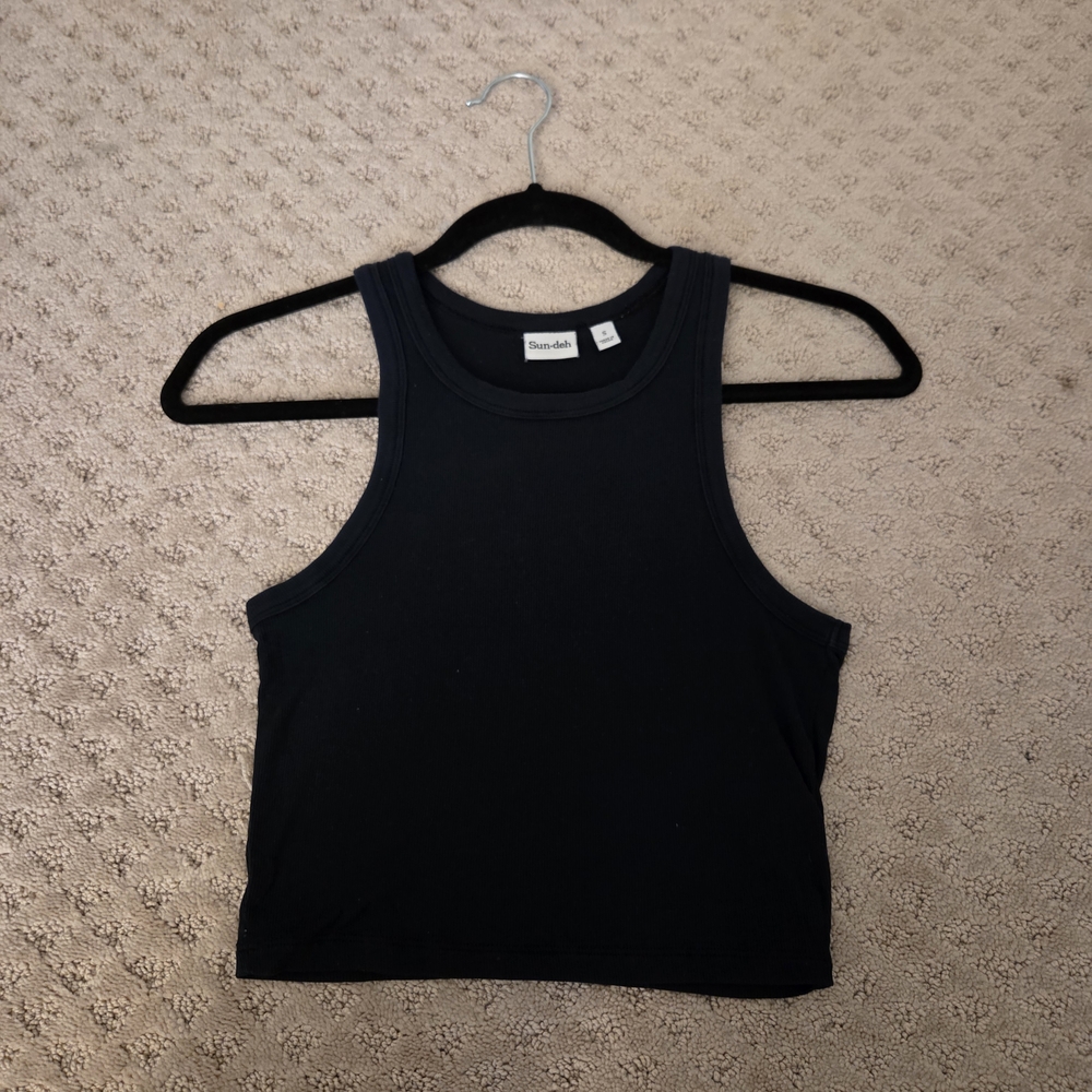 Aritzia Black Classic Crop Top